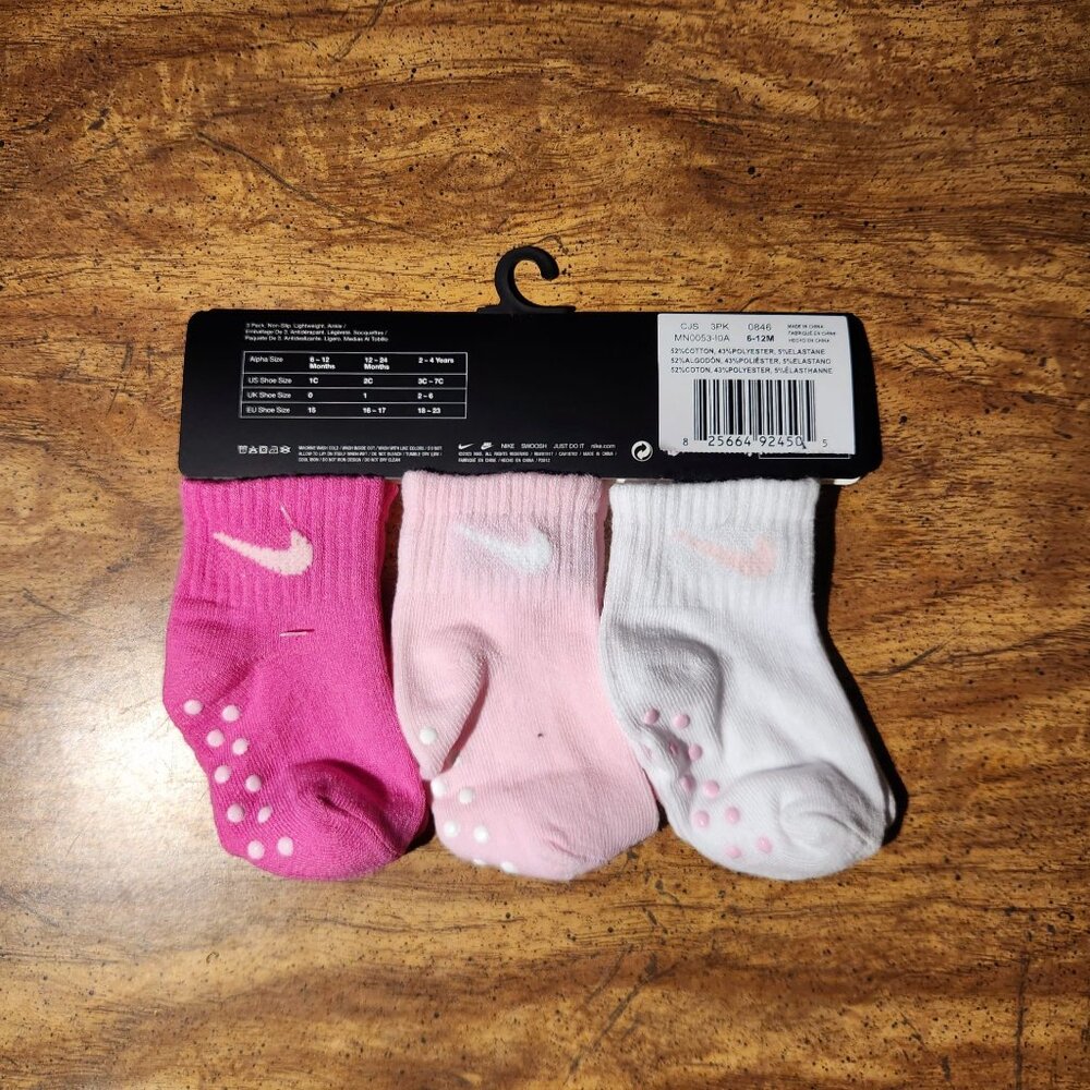 Baby Girls Core Swoosh Gripper Socks, Pack of 3 size 12-18 Months